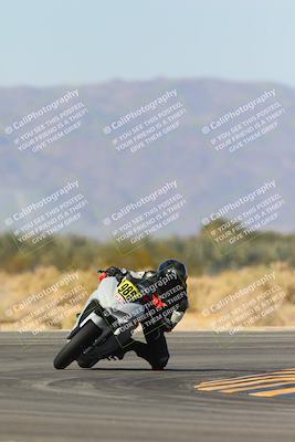 media/Jan-18-2024-Racers Edge (Thu) [[008952c709]]/B Group/Session 2 (Turn 16)/